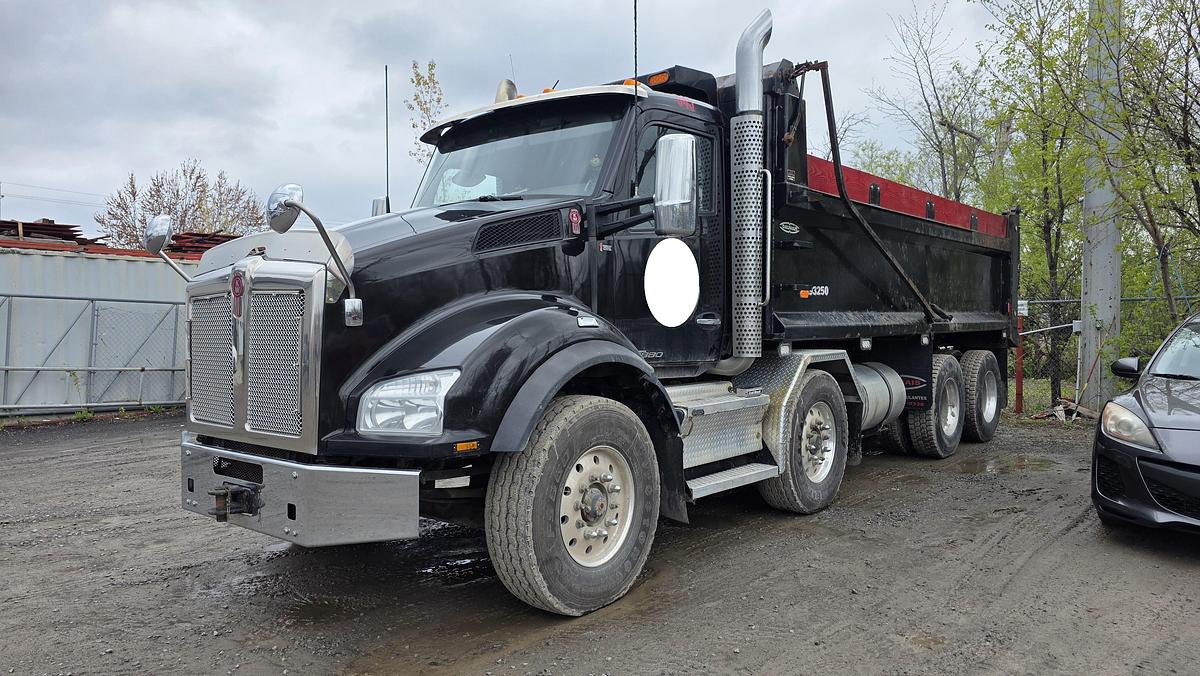 Used 2018 Kenworth T880