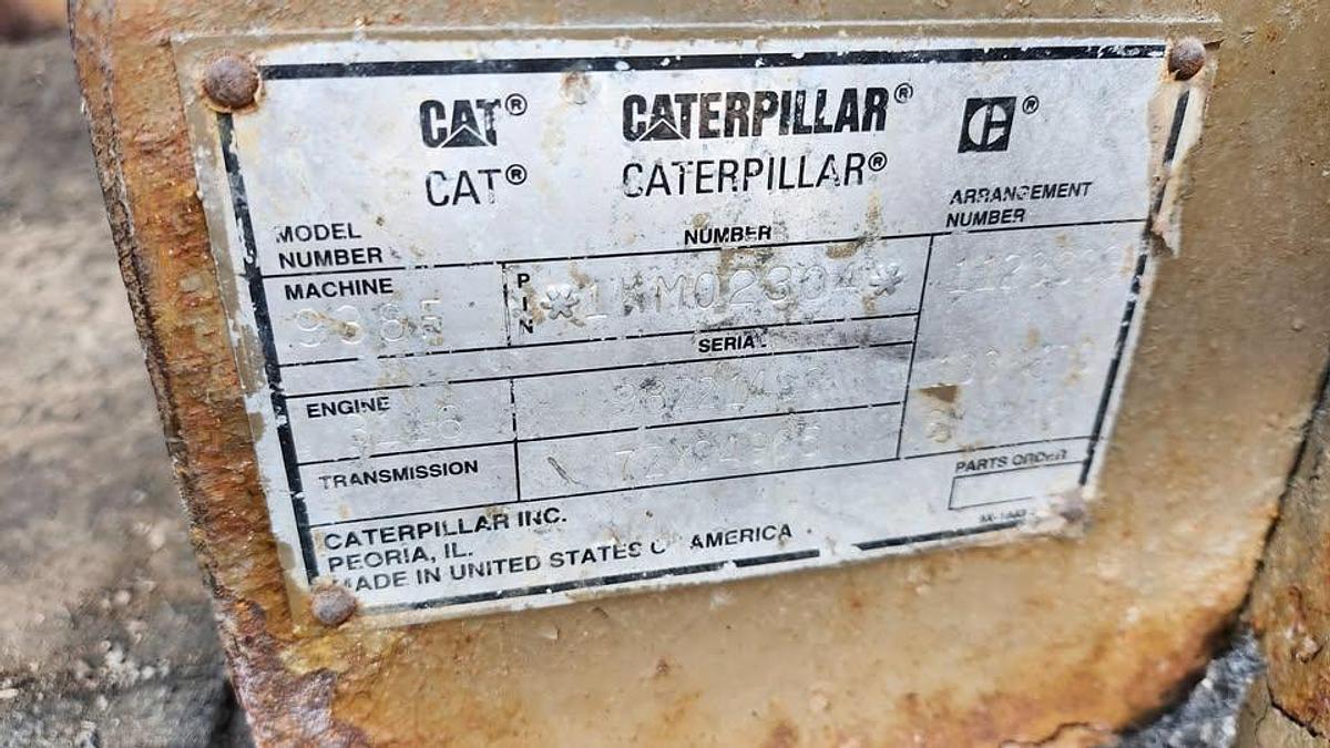 Used 1997 Caterpillar 938F