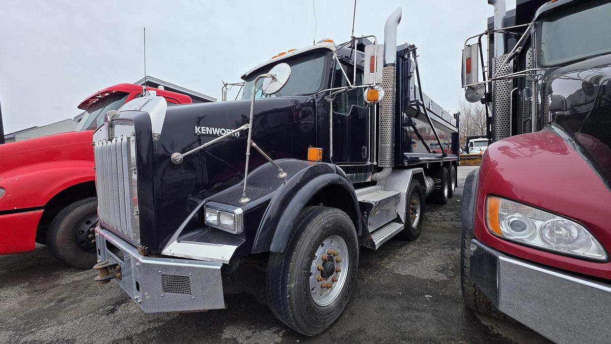 Used 2020 Kenworth T800