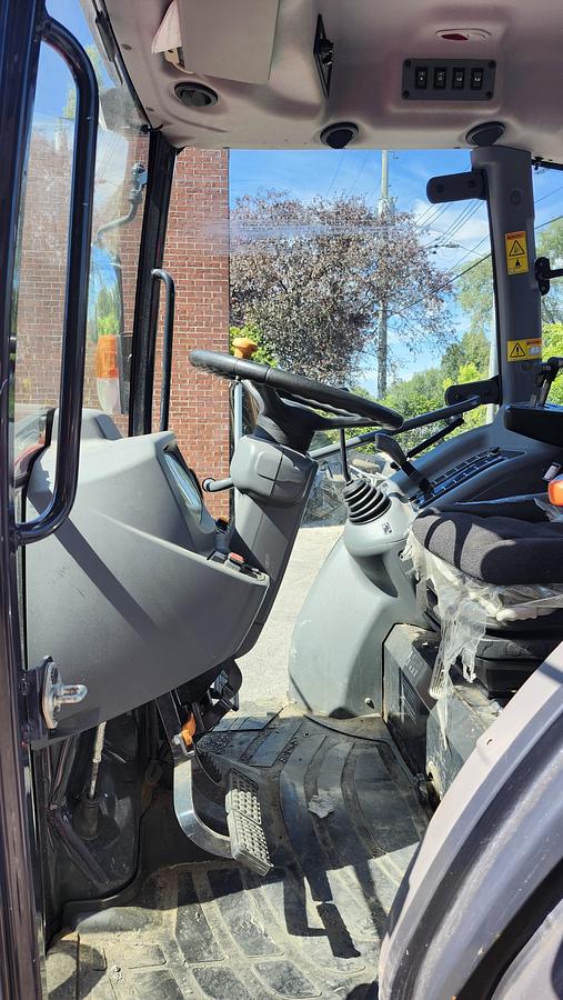 Used 2017 Massey-Fergusson 1758