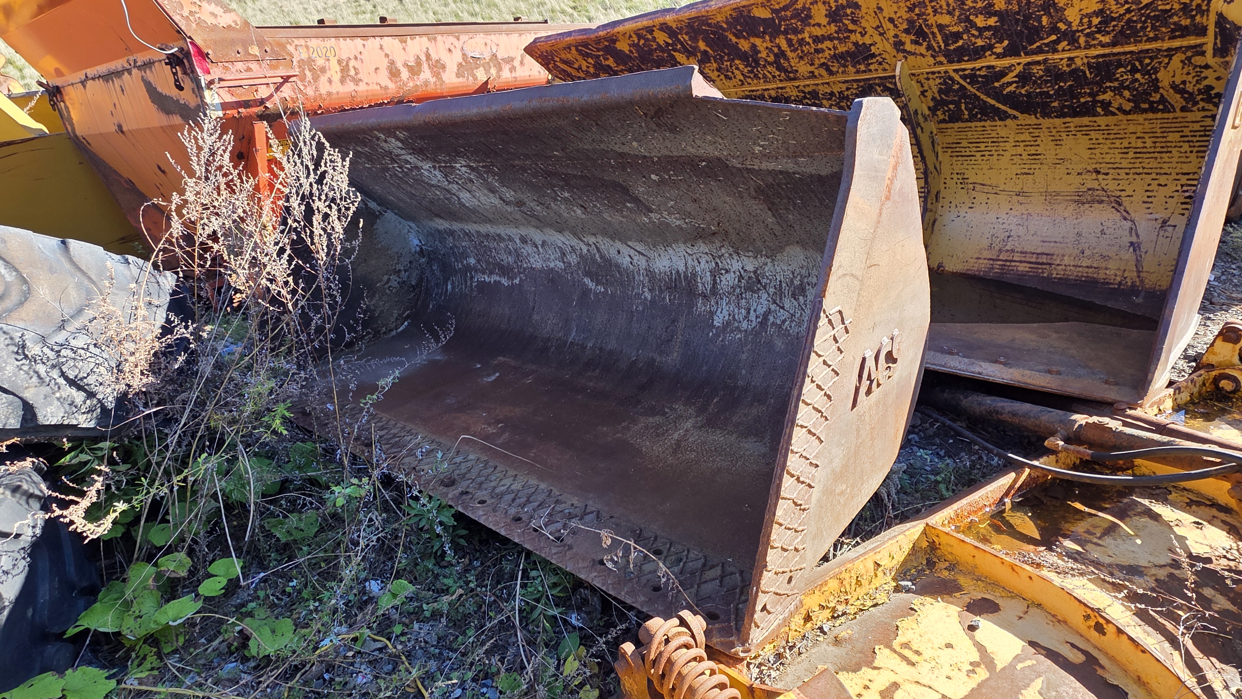 Used ACS 102 in Bucket