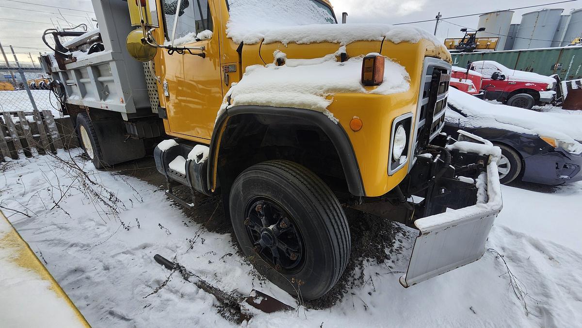 Used 1986 International S1900