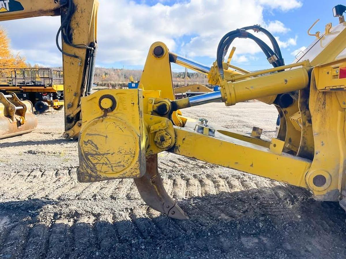Used 2023 Komatsu D155 AX1-8