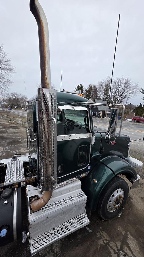 Used 2014 Peterbilt 358