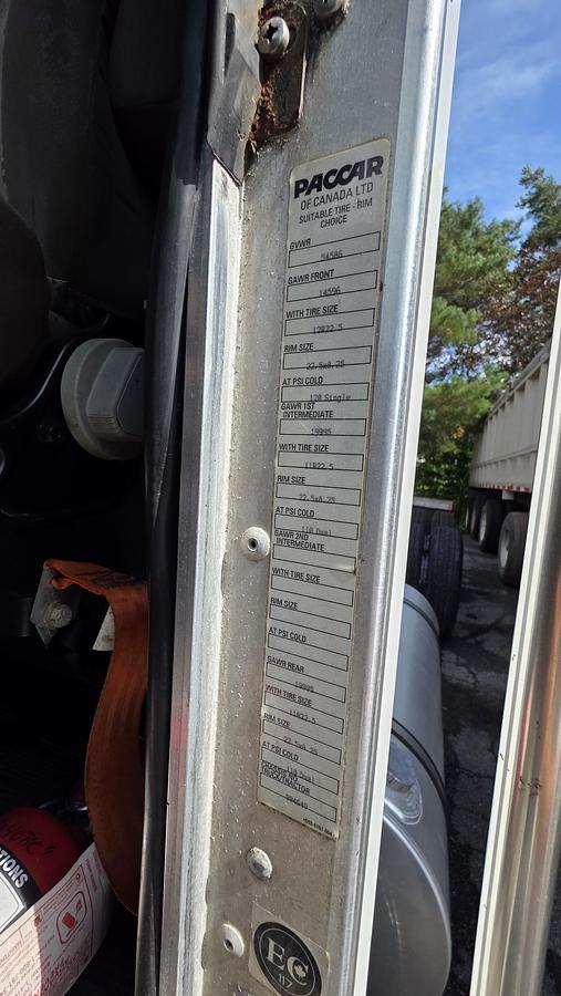 Used 2018 Kenworth T370