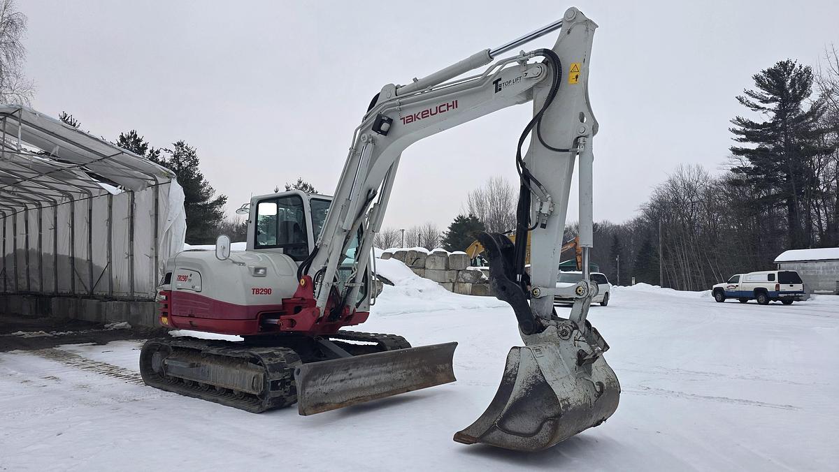 Used 2021 Takeuchi TB290
