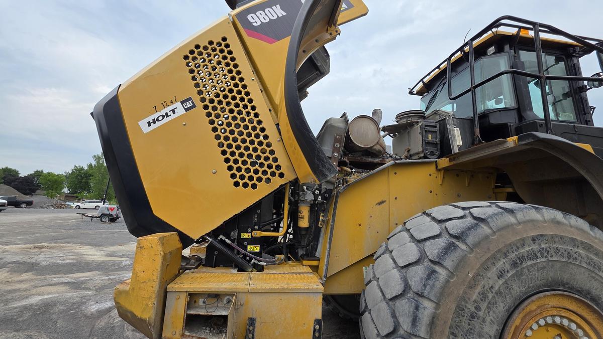 Used 2012 Caterpillar 980K