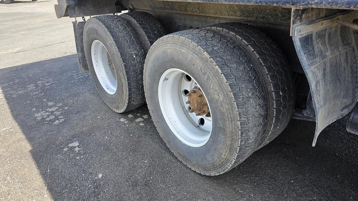 Used 2012 Freightliner Coronado
