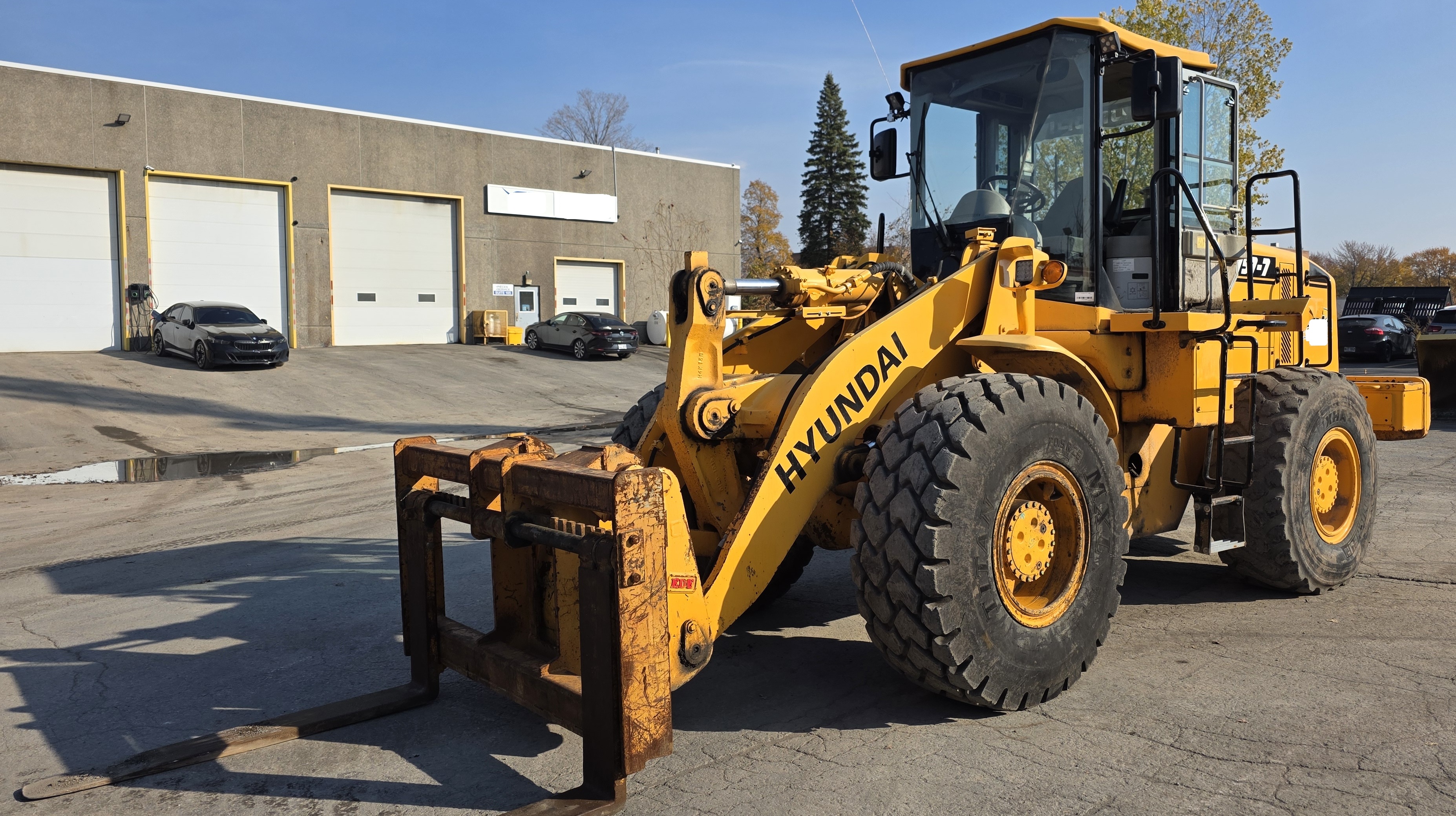 Used 2006 Hyundai 757-7