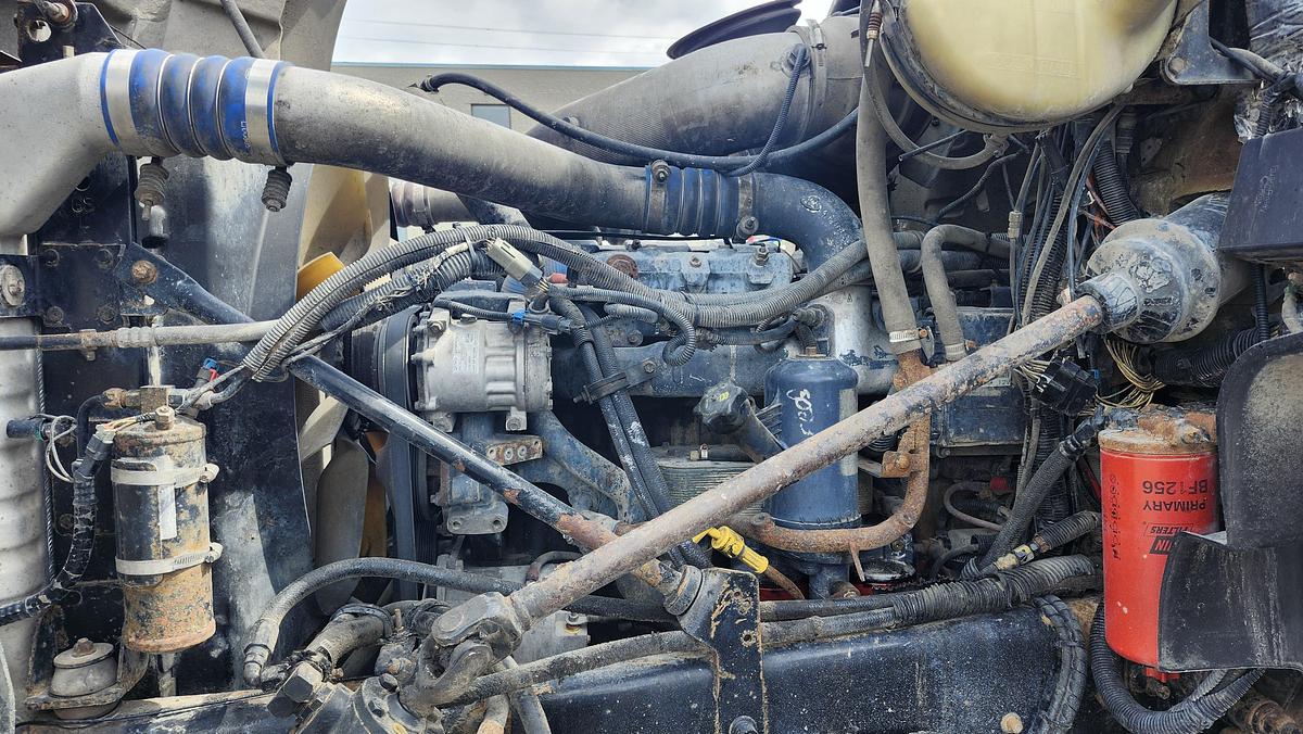 Used 2006 Mack CT713