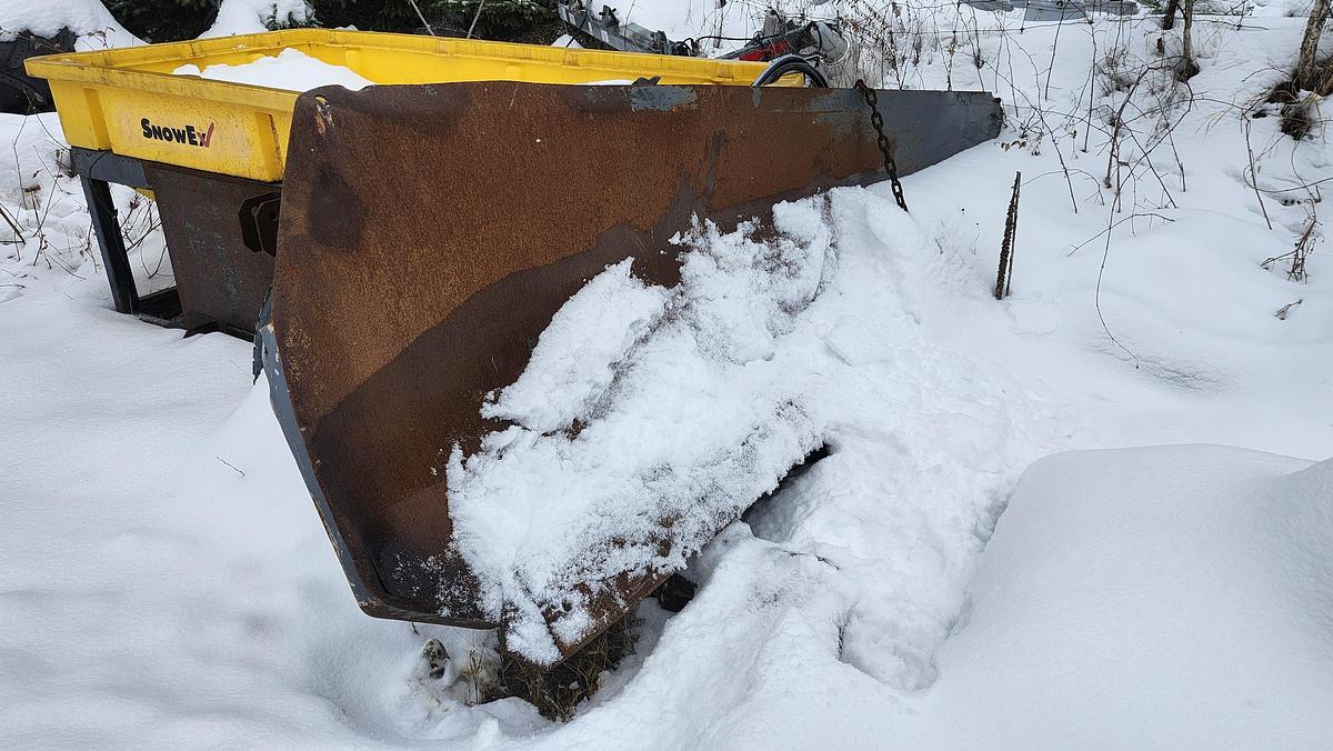 Used 2012 Volvo G970