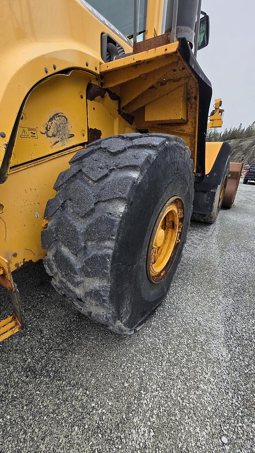 Used 2013 Volvo L180G