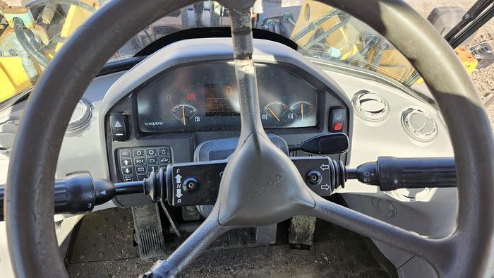 Used 2010 Volvo L70F