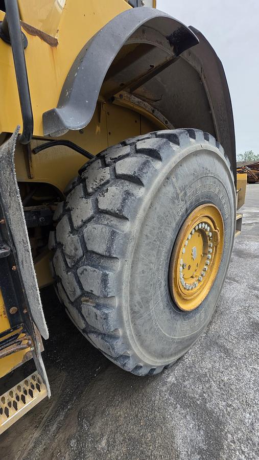 Used 2012 Caterpillar 980K