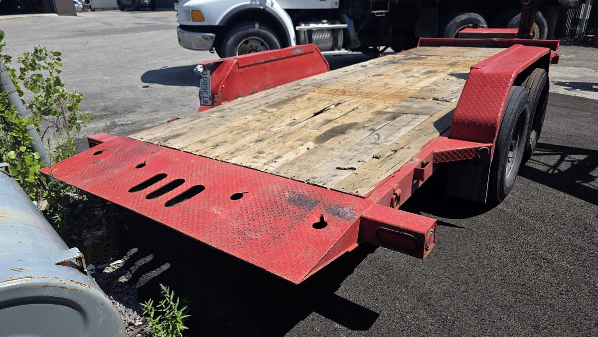 Used 2008 Anderson 2 single axles