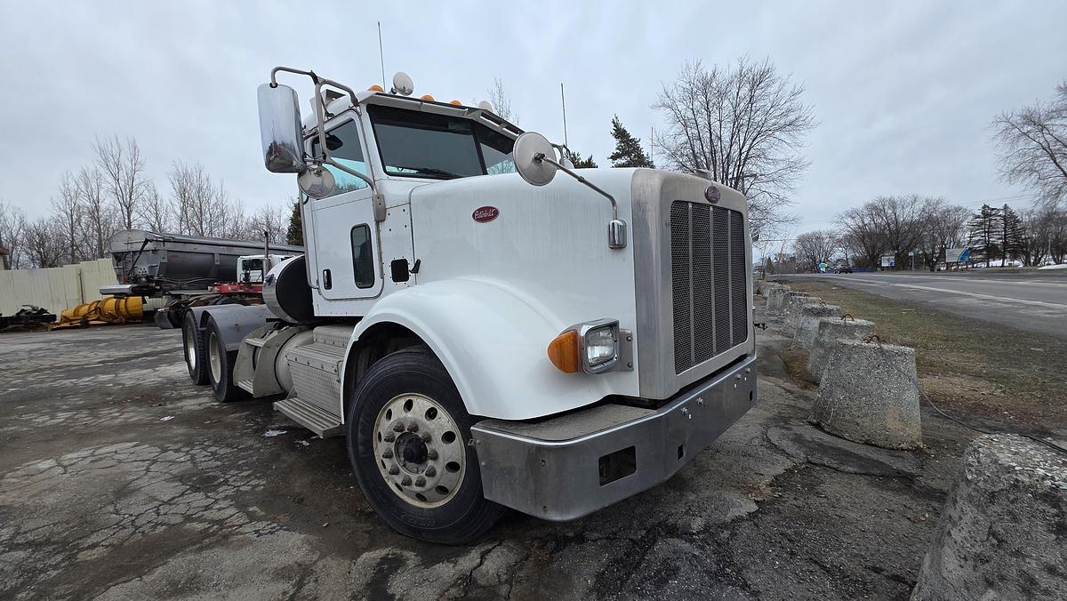 Used 2011 Peterbilt 378