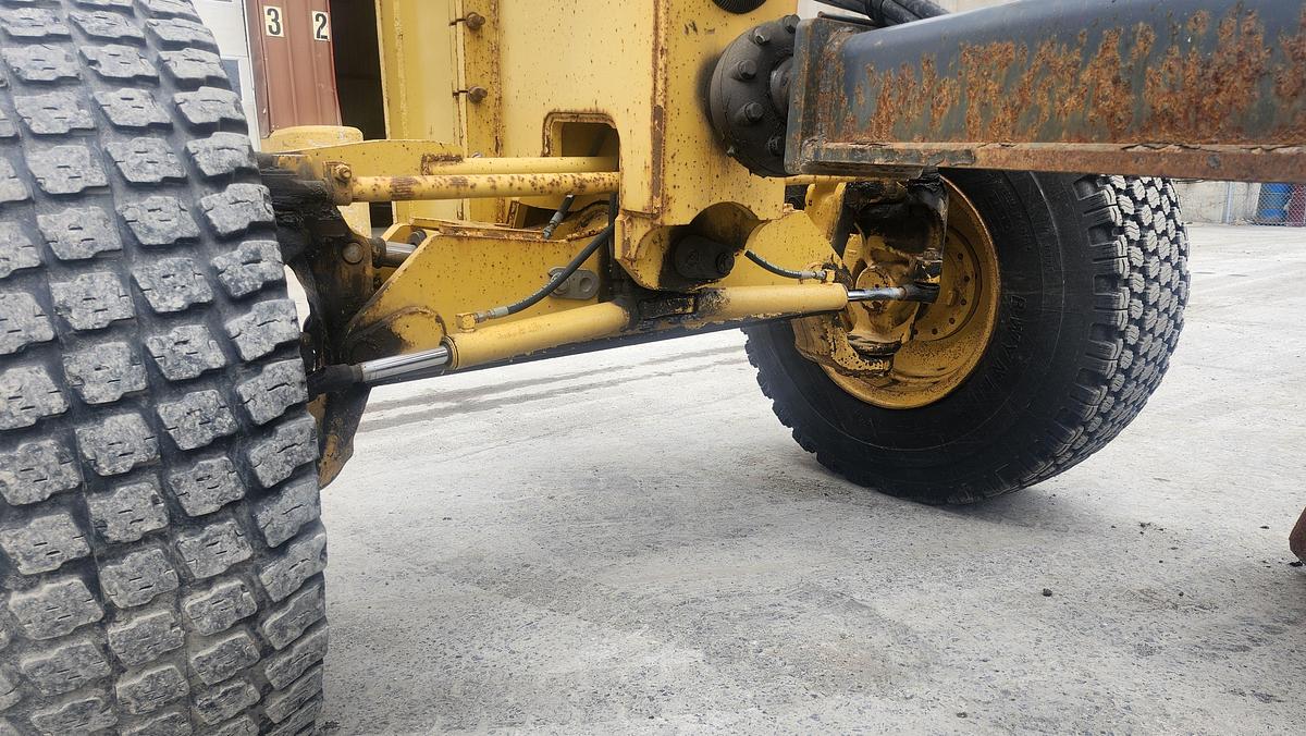 Used 2011 John Deere 770G