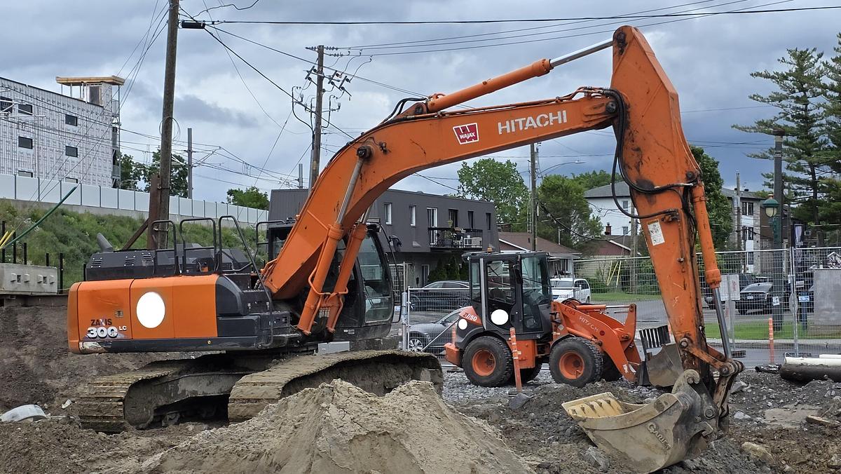 Used 2019 Hitachi ZX300