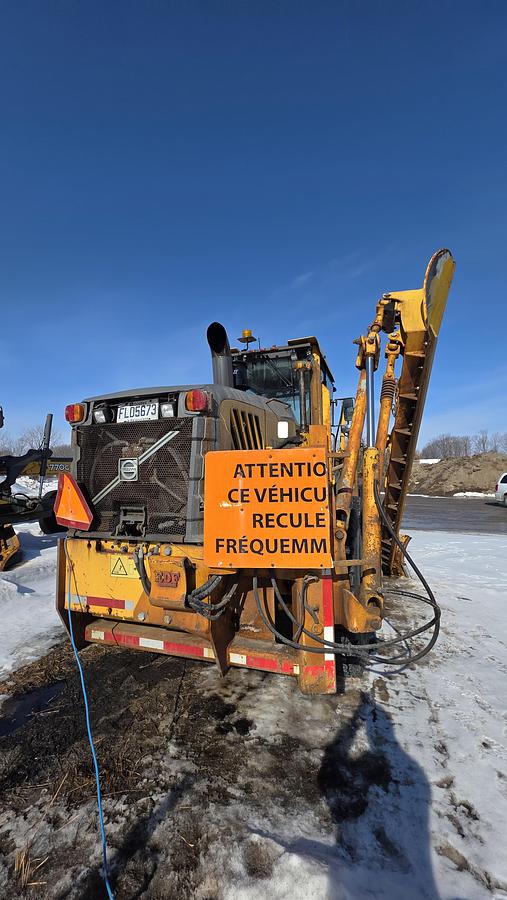 Used 2009 Volvo G940