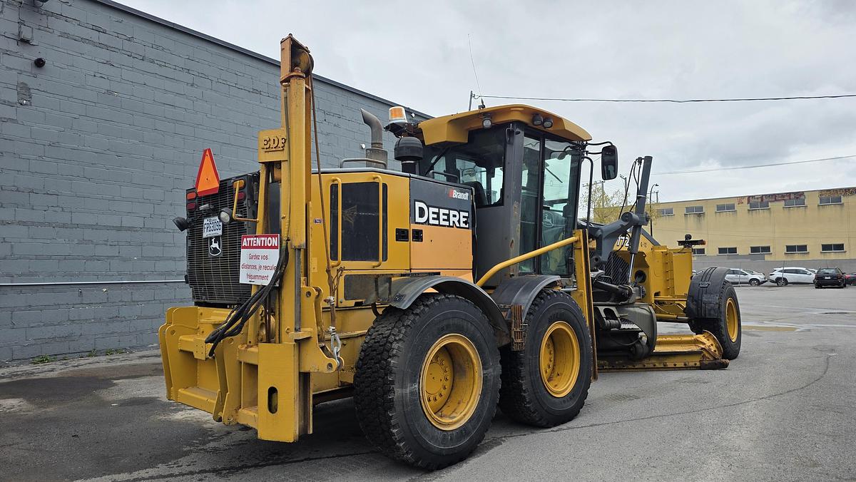 Used 2010 John Deere 772G