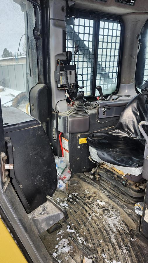 Used 2011 Komatsu D65 PX-16