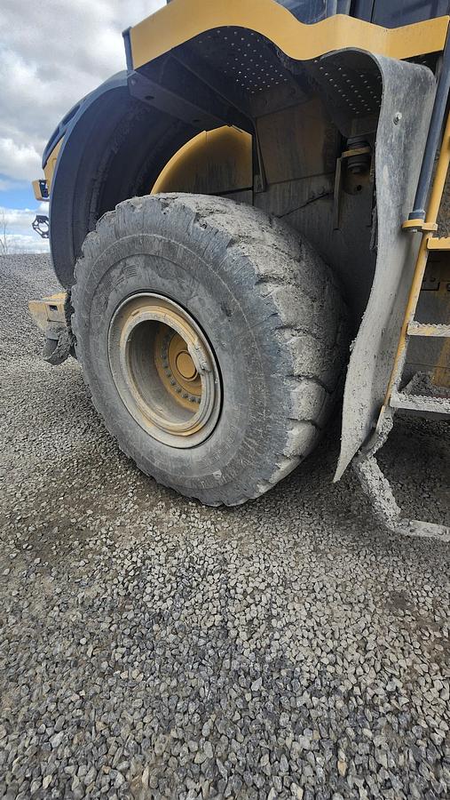 Used 2019 John Deere 844K-III