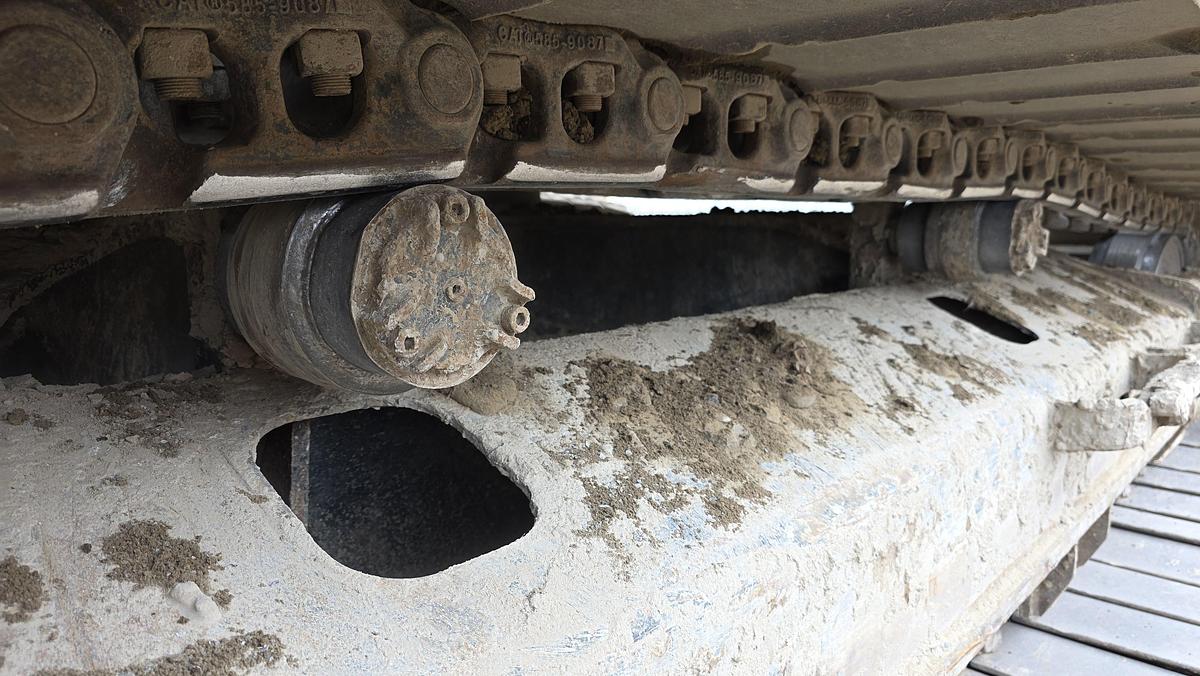 Used 2021 Caterpillar 325-07