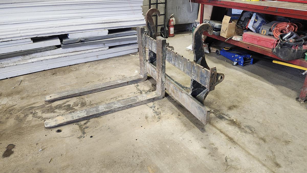 Used 2012 John Deere 310SJ