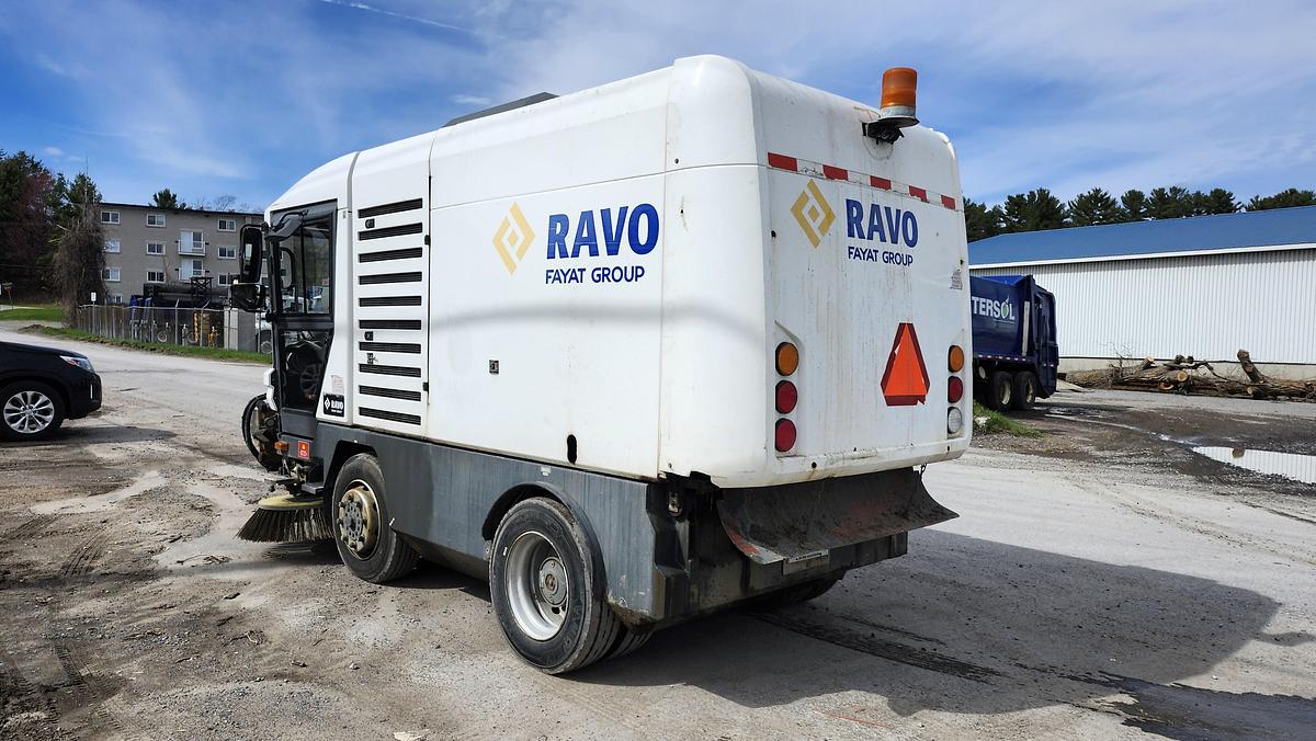Used 2014 Ravo 530
