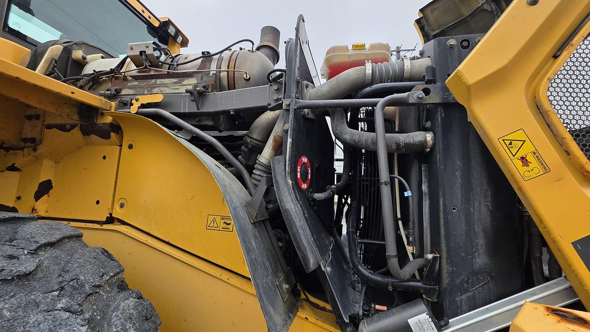 Used 2013 Volvo L180G