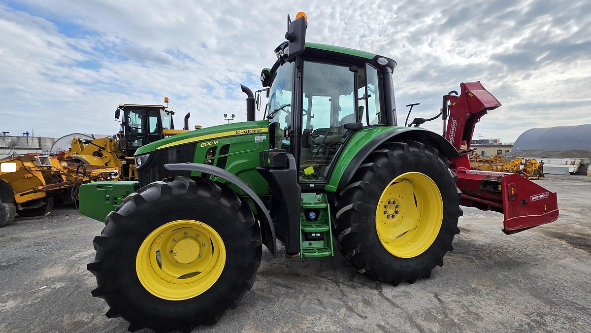 Used 2021 John Deere 6120M