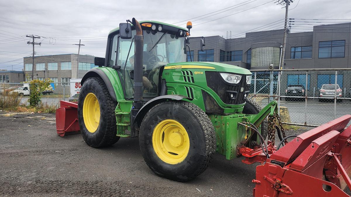 Used 2014 John Deere 6105M