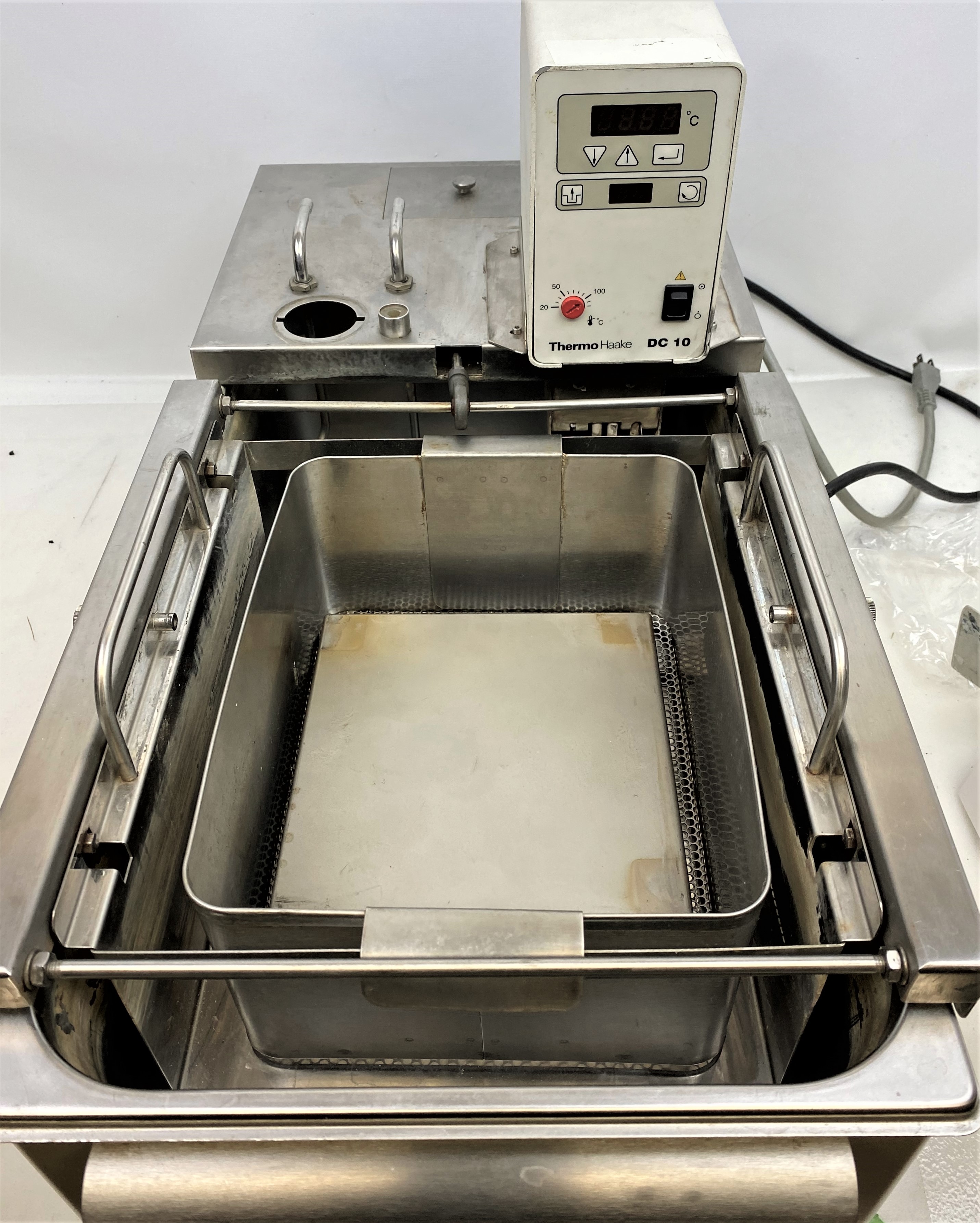 Used Julabo SW1 Shaking Water Bath with Thermo Haake DC10 Controller