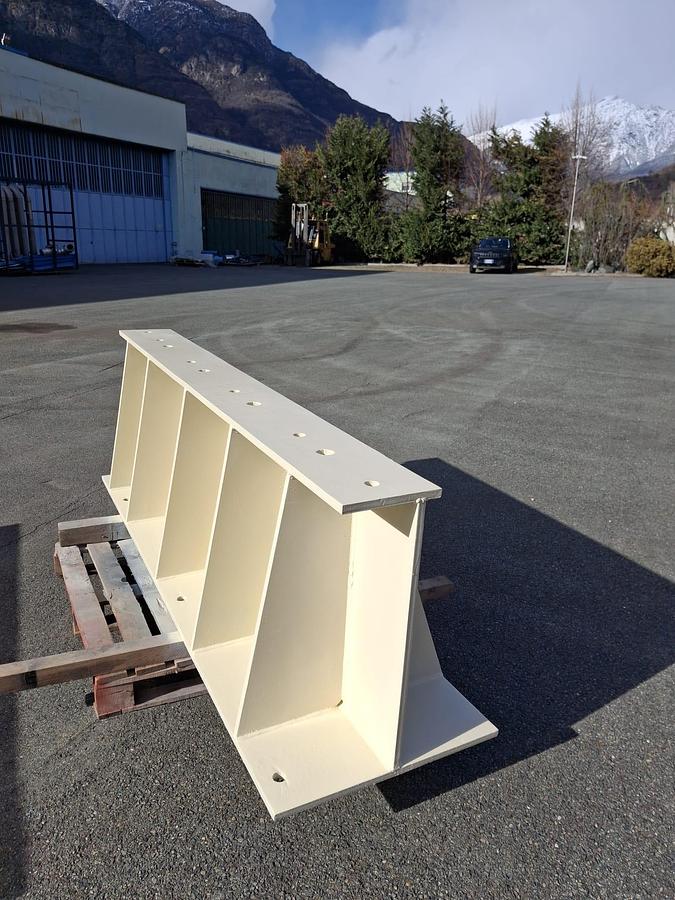 Refurbished VECOPLAN VAZ 2500 HiTorque MNF-T  247 kw or 203 or 134 kw drive - next to new conditions