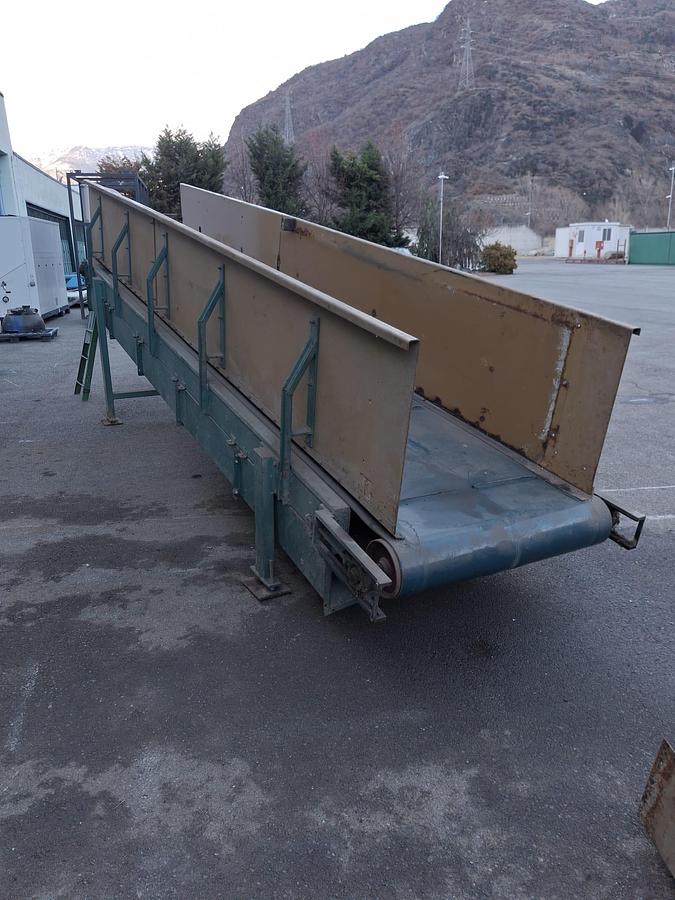Used 2001 COSTARELLI Conveyor belts