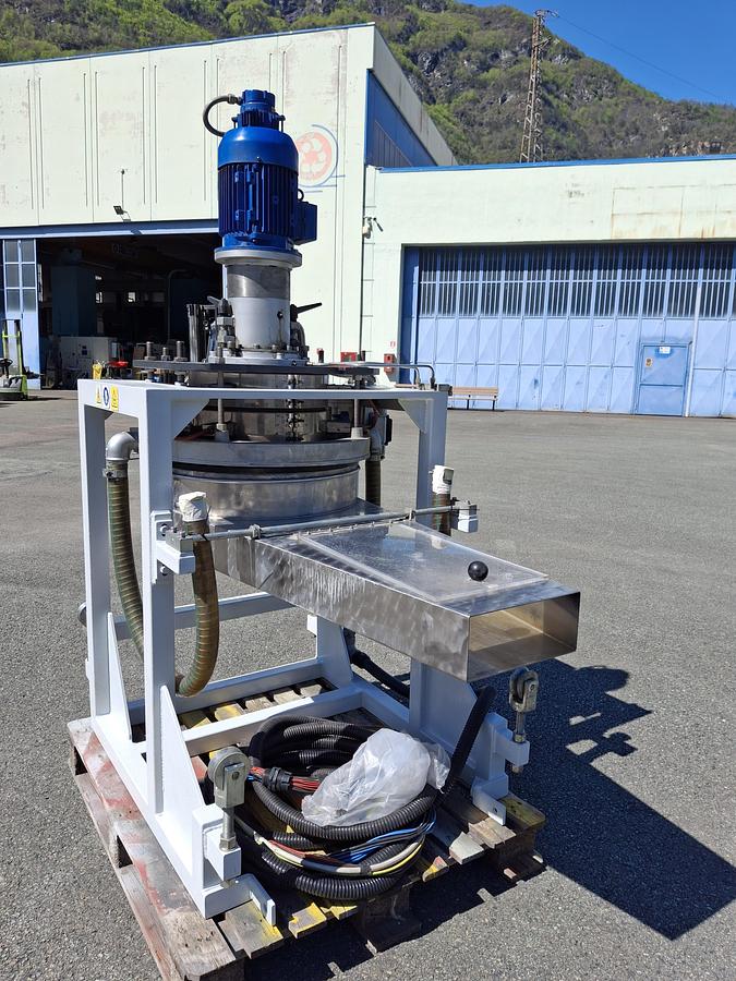 Used USED TECNOVA EXTRUSION LINE 130 mm.500-600 kg/h