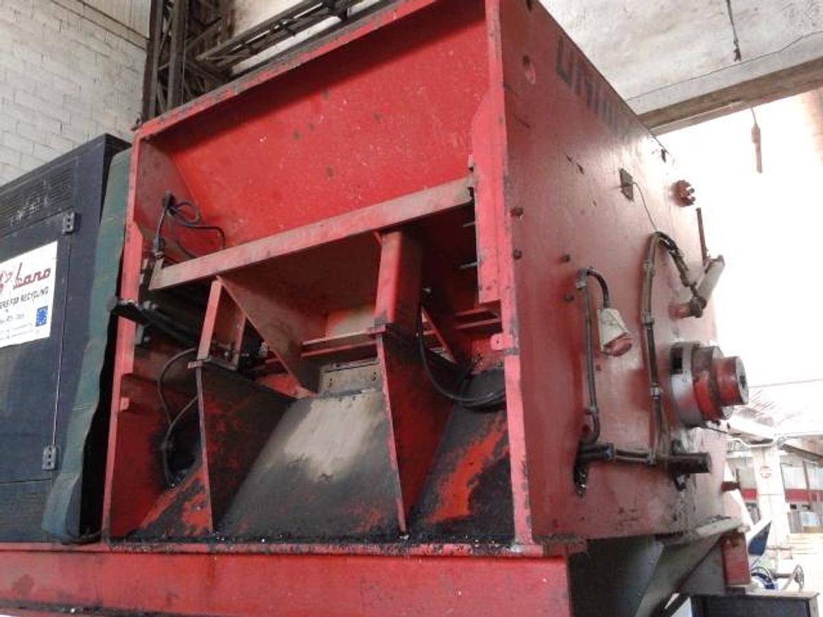 Refurbished BANO + GERMANPLAST RECONDITIONING SINGLE SHAFT SHREDDER 1800 mm.132 kw RECONDITIONED