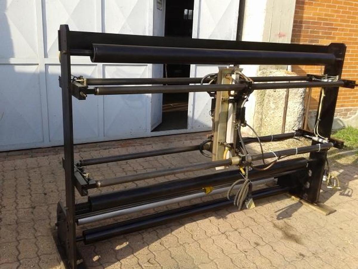 Refurbished used slit and seal unit, 1600 mm.hot air, ribbon seal
