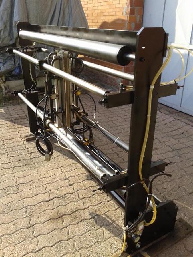 Refurbished used slit and seal unit, 1600 mm.hot air, ribbon seal