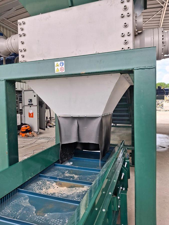ALL PURPOSE STURDY SHREDDER 1.500 mm 2x45 + 2 x 22 kw