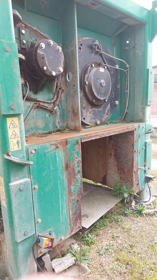 Used DOPPSTADT single shaft shredder DW 306 Ceron