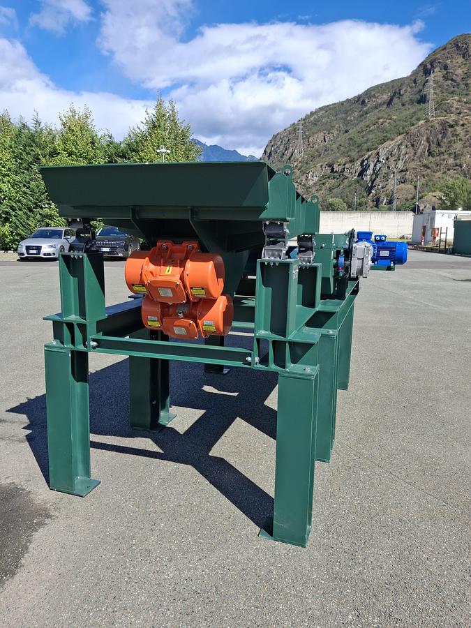 EDDY CURRENT SEPARATOR  as new, 2 Ton/h