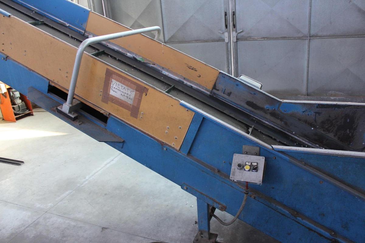 Refurbished MECCANOPLASTICA 1000 mm 75 kw,