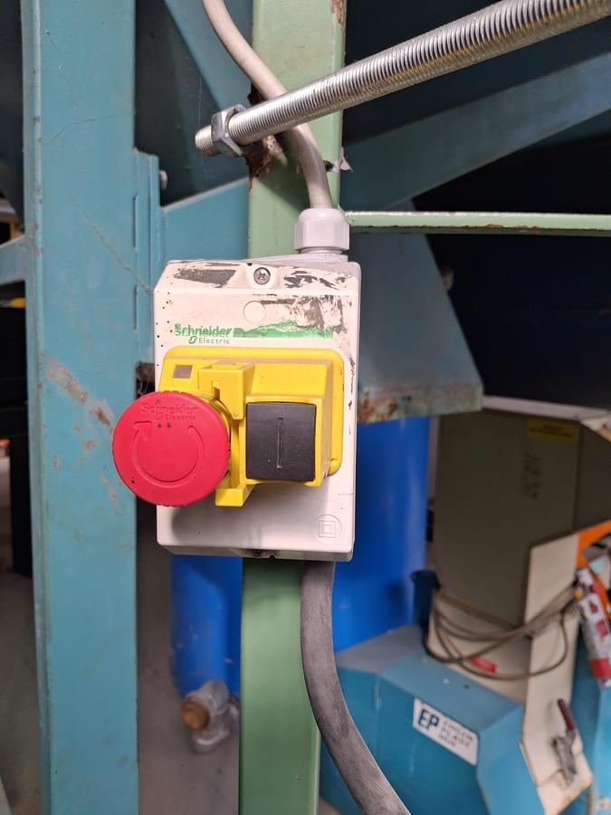 Used mixer-vertical-used-1800lt