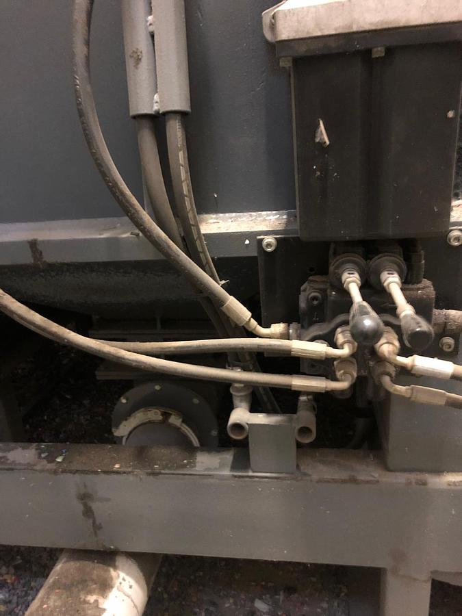 Used MOLINARI GRANULATOR 1200 mm.75 kw STAGGERED CUT