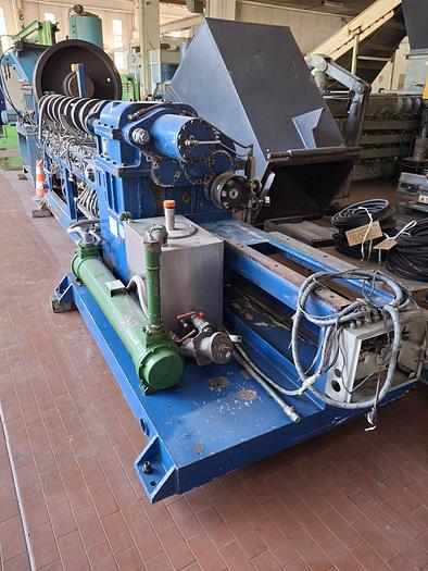 Refurbished COMAC EBC60 co-rotating 60 mm diam. 42 L/D