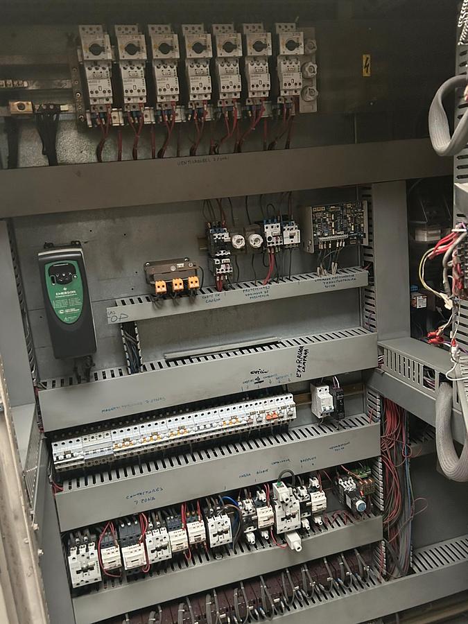 Used PREALPINA 105 mm. 40 L/D 1 degassing