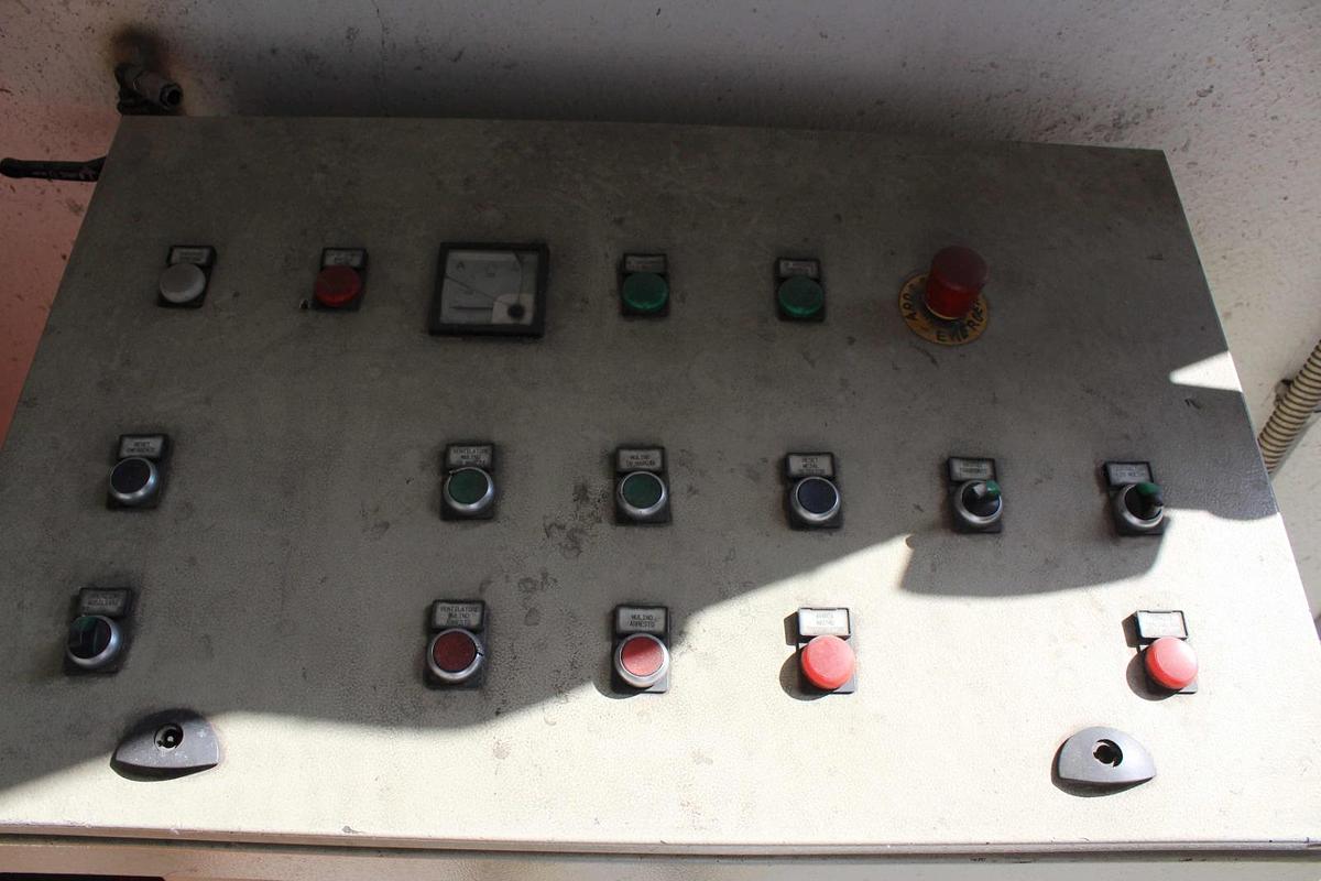 Refurbished MECCANOPLASTICA 1000 mm 75 kw,