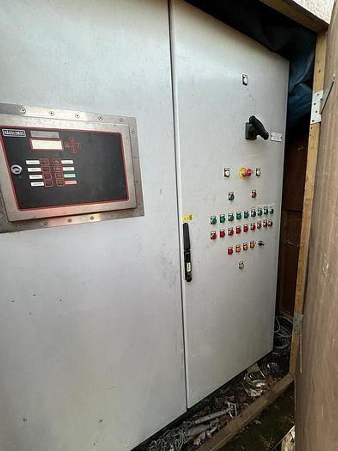 Used USED TYRE RECYCLING LINE MTB+ELDAN 1 Ton/h in 20 mm. (1st machine yields abt.10 T/h in chopped size)