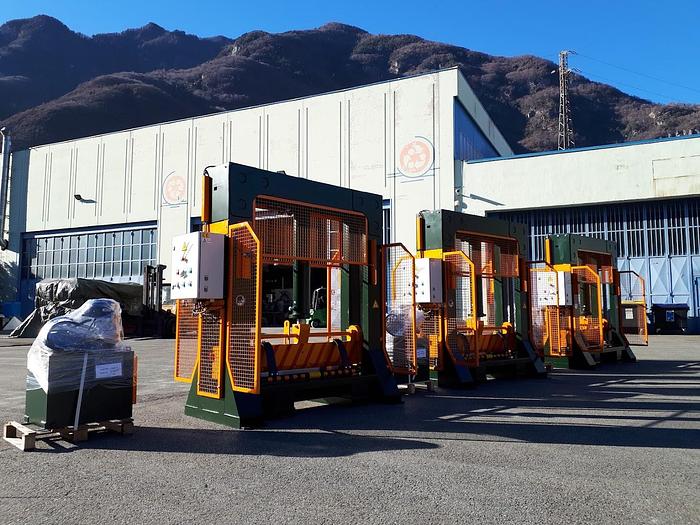 GUILLOTINE REEL SPLITTER 3.000x2.000 mm. 15 kw 60 T